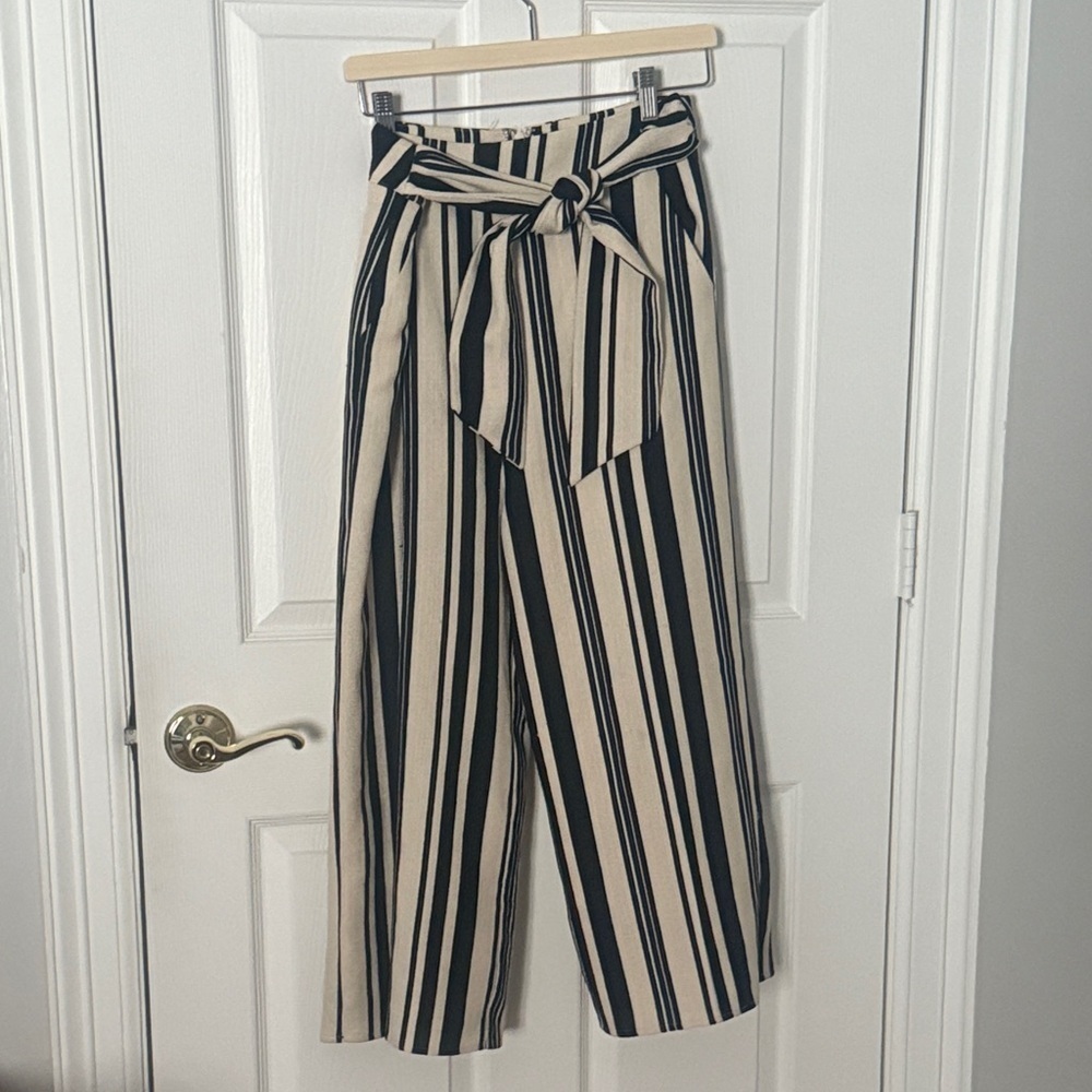 MAJORELLE Black and Cream Striped Wide-Leg Pants medium crop ankle
